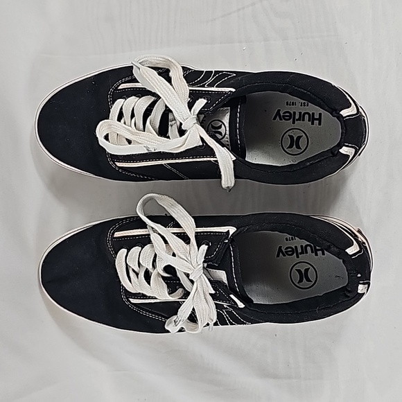 Mens Hurley Sneakers - Picture 5 of 7